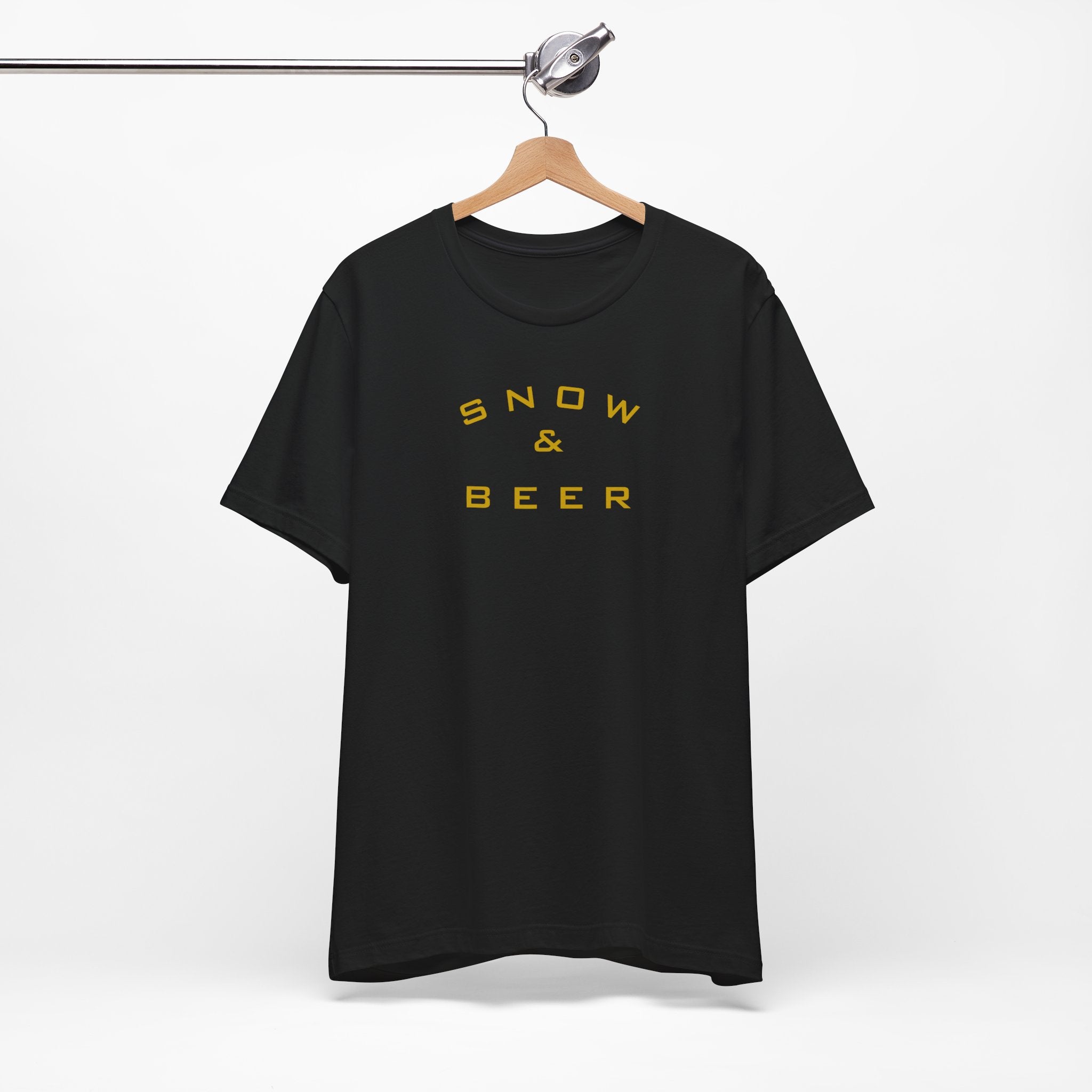 Snow & Beer T‑Shirt — Minimal Winter Skiing Beer Tee
